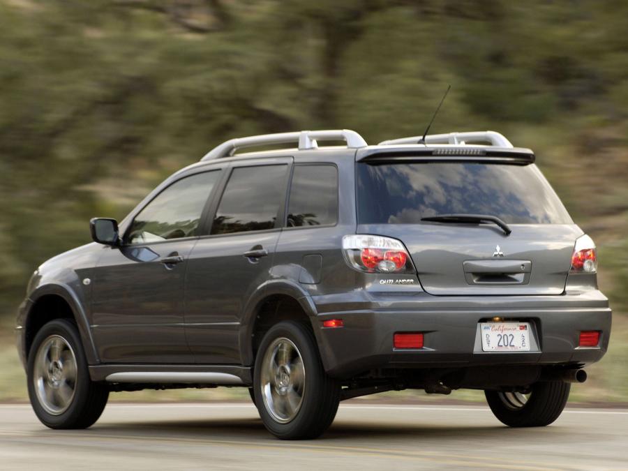  Mitsubishi Outlander 2003 года  (US) (фото 9 из 11)